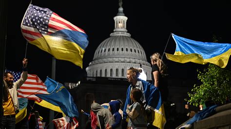 House Republicans Push $1.15 Trillion Defense Bill Through Amid Conservative Deal, Blocking Ukraine Aid